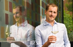 Young winemaker Zull, &copy; Newman