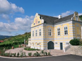 Kellerschl&ouml;ssel der Dom&auml;ne Wachau, &copy; Weinstrassen_Wolfgang Simlinger