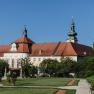 Historic courtyard garden Seitenstetten Abbey, &copy; schwarz-koenig.at
