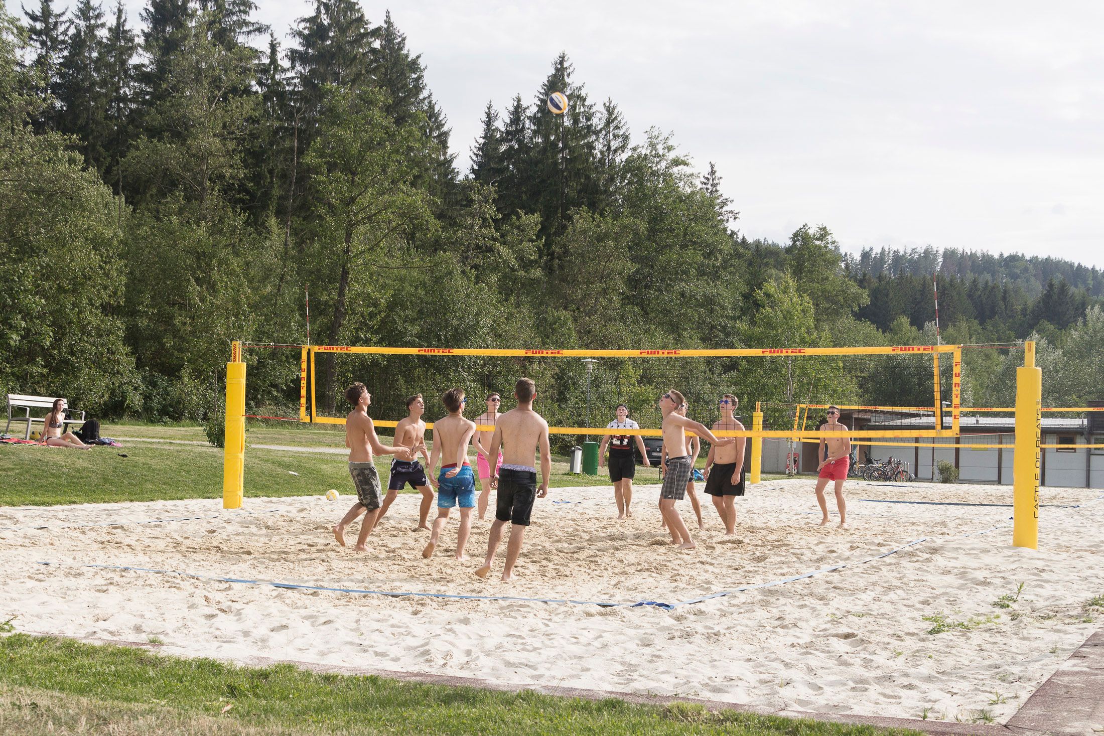 Hausschachen Szabadidőközpont Strandröplabda