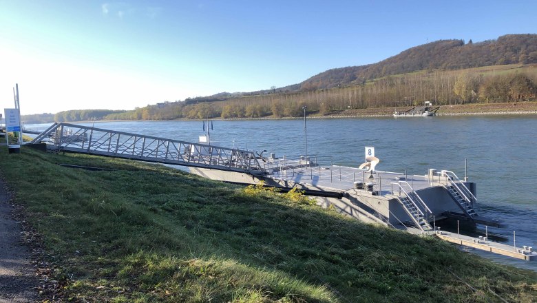 Danube landing stage no. 8, &copy; Donau N&Ouml; Tourismus GmbH