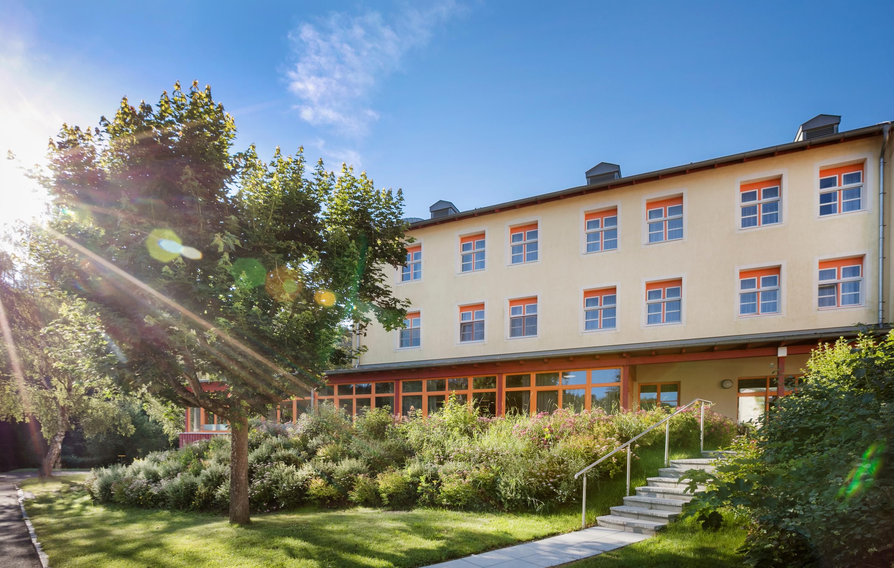 külső nézet_jufa-hotel-waldviertel_nyár (1)(1)