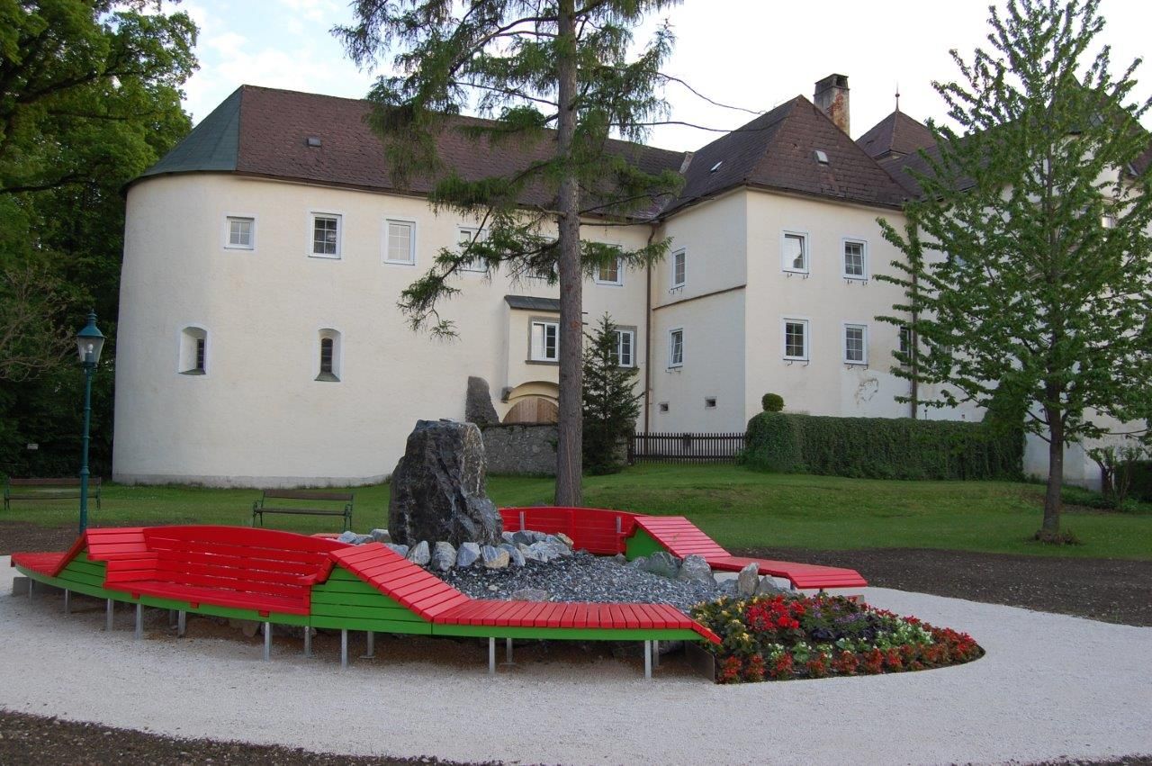 Dirndloase a kastélyparkban