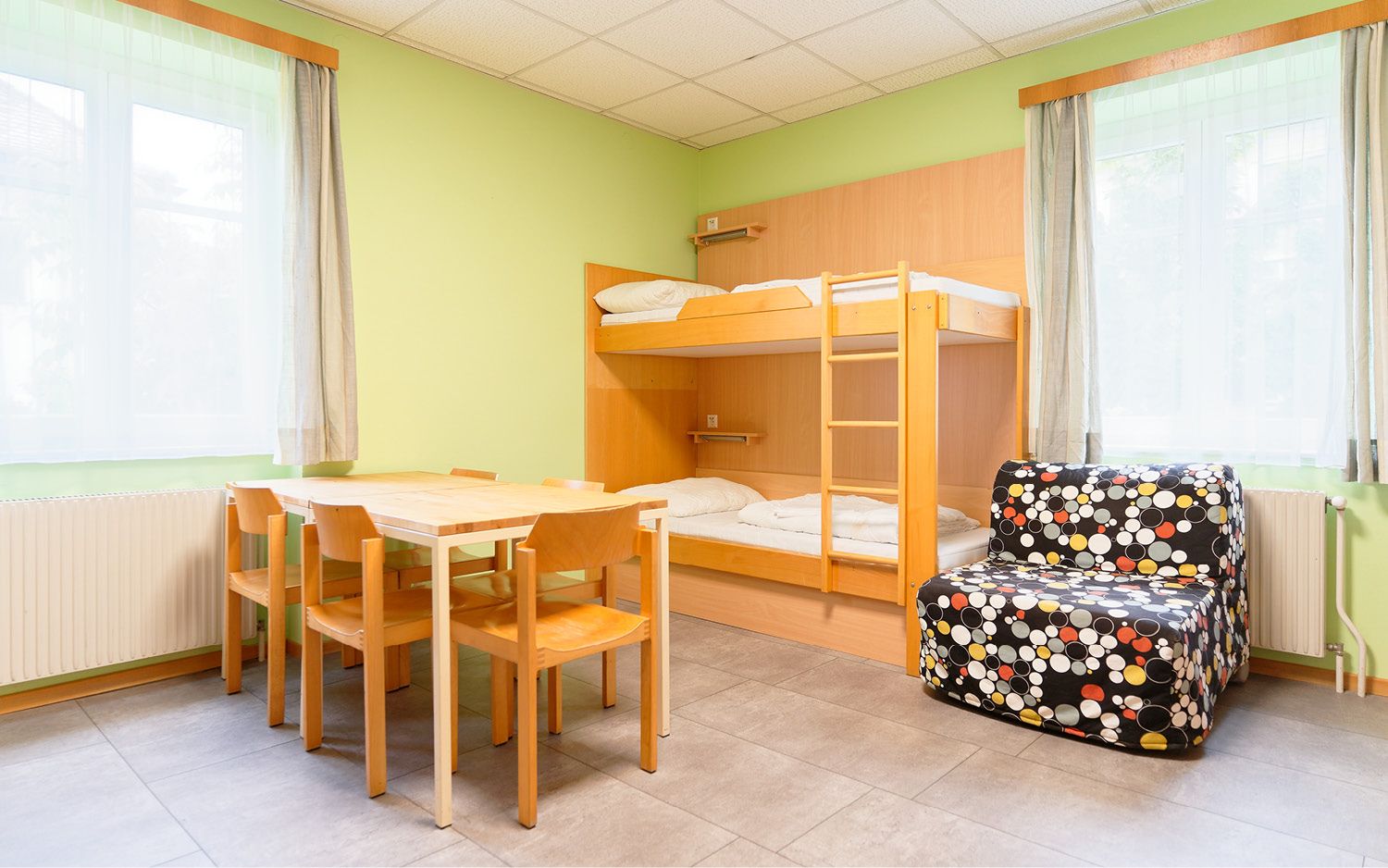 Szobapéldák Krems Youth Hostel