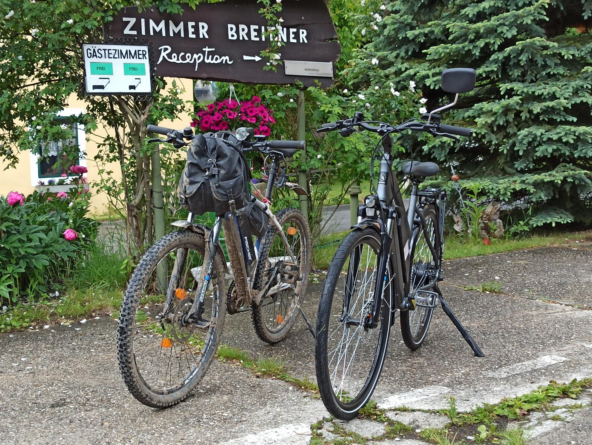 Hegyi kerékpár és e-bike 