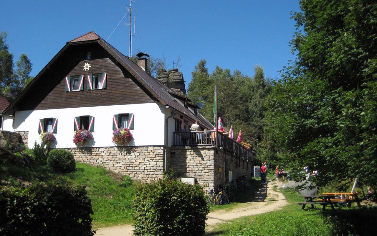 Ködkő kunyhó