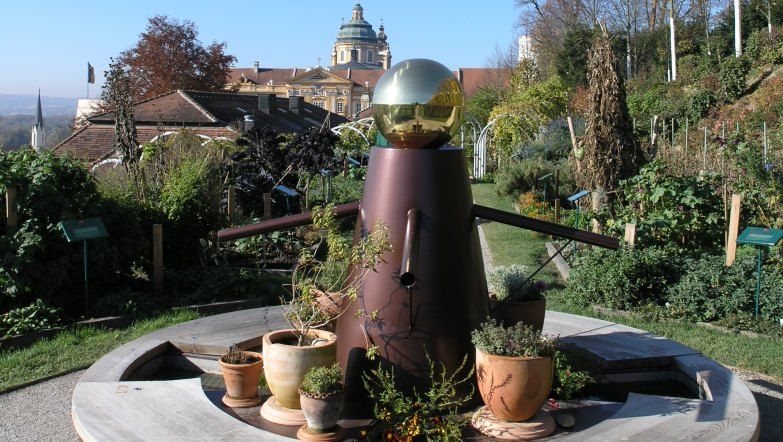 paradiesgarten_stift-melk_ausschn_c_-pater_martin_rotheneder