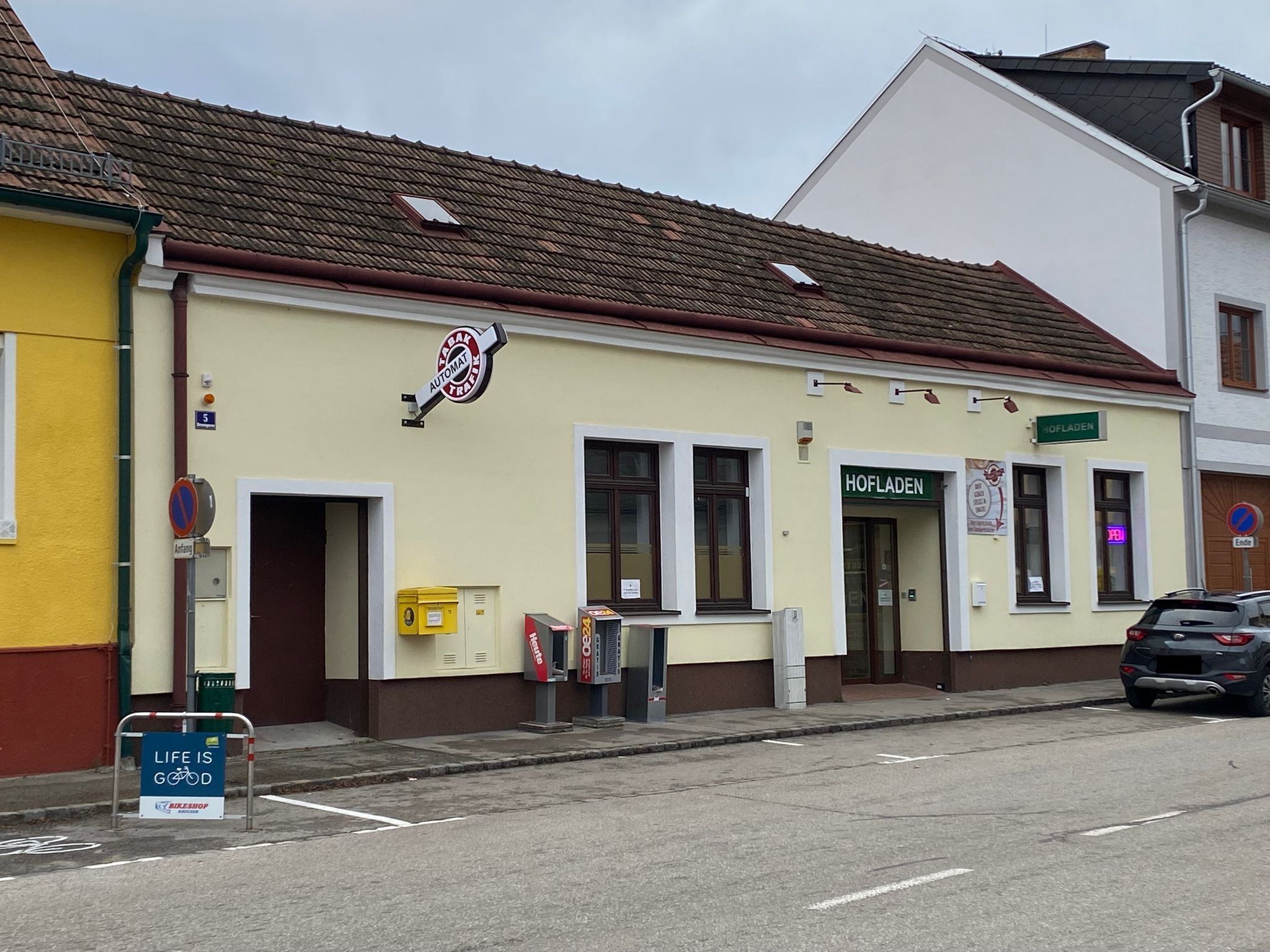 TDBG Vöslau-i farmbolt (c) Servochron