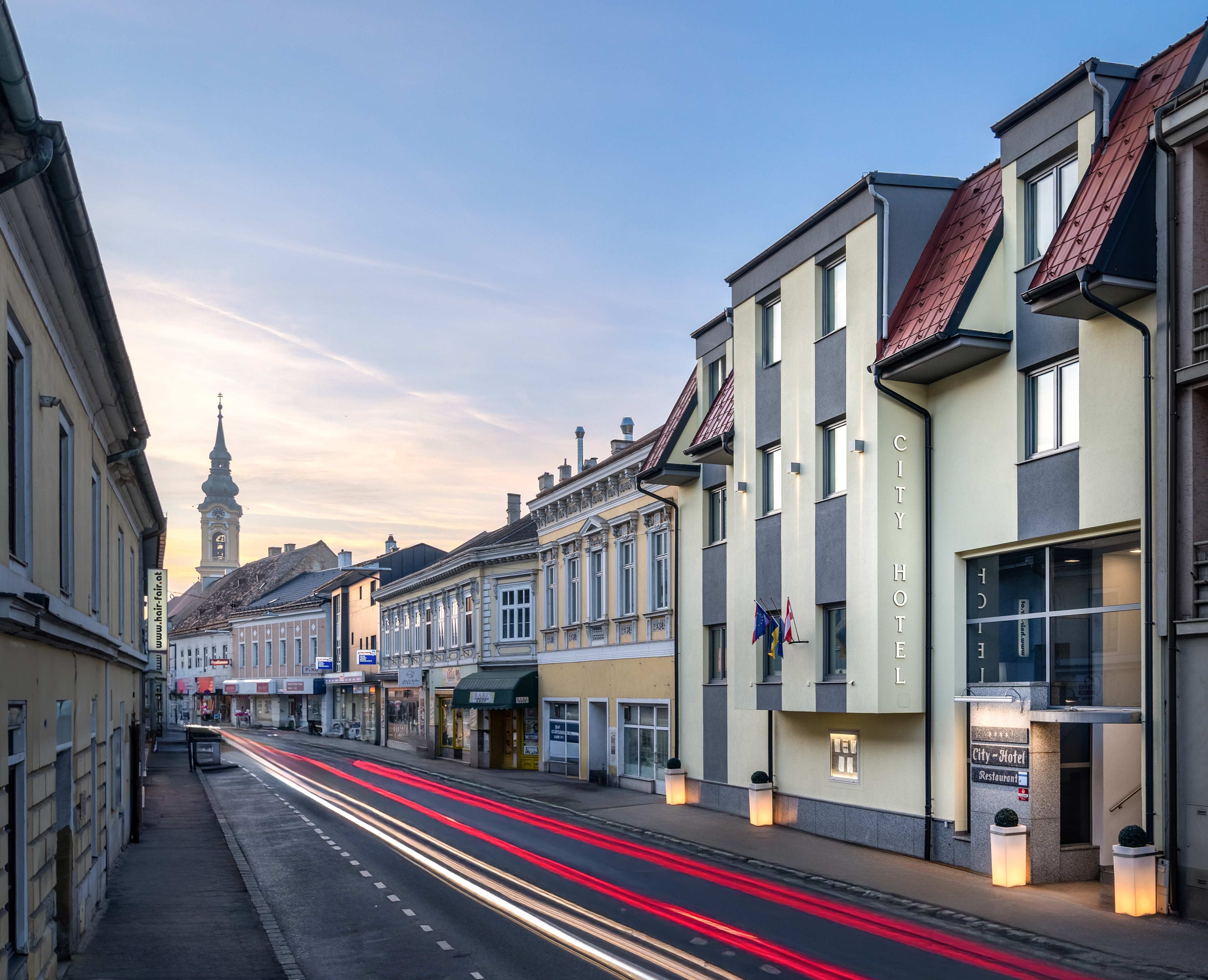 A City Hotel külső képe