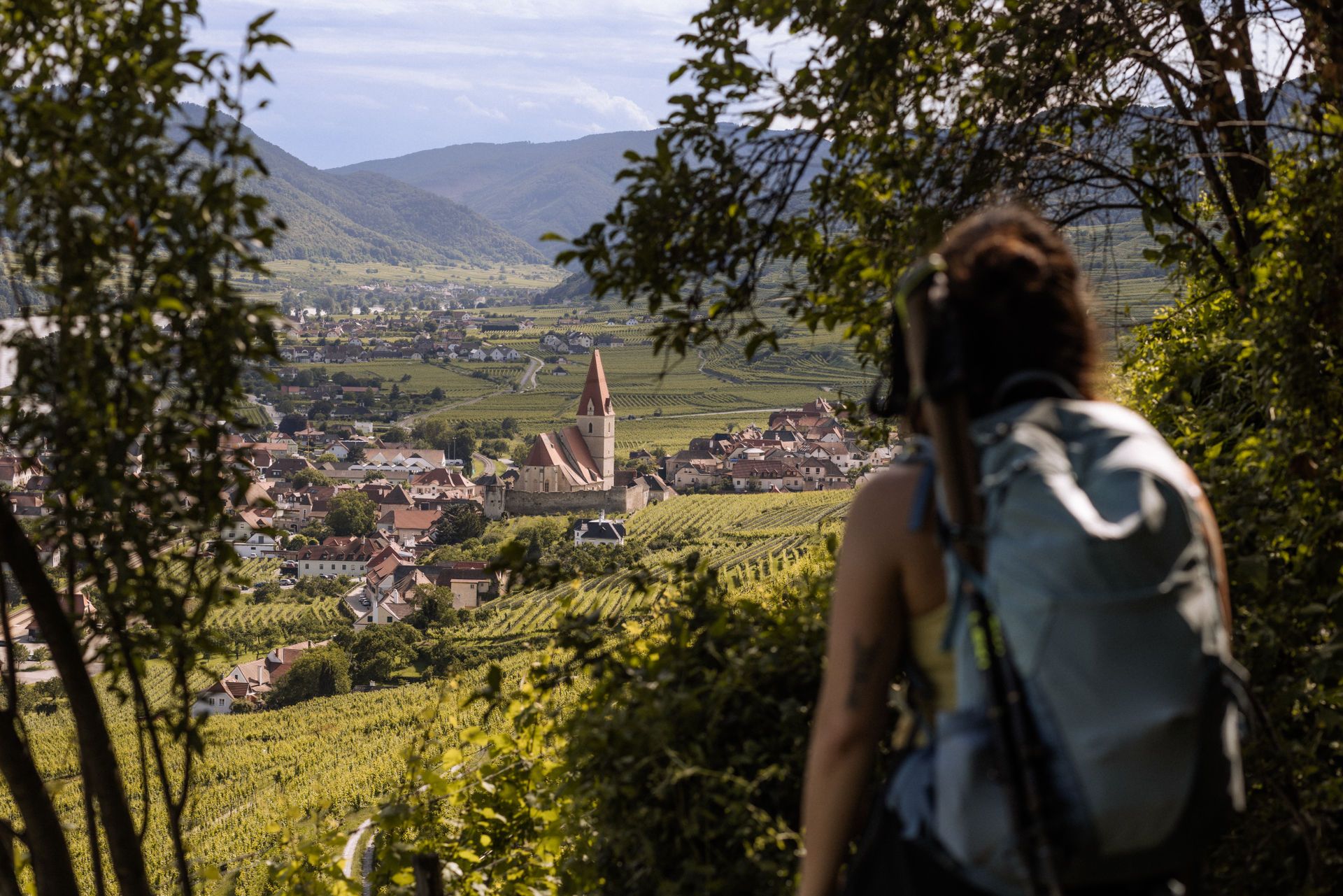 Vándorlók tekintete Weißenkirchenre irányul
