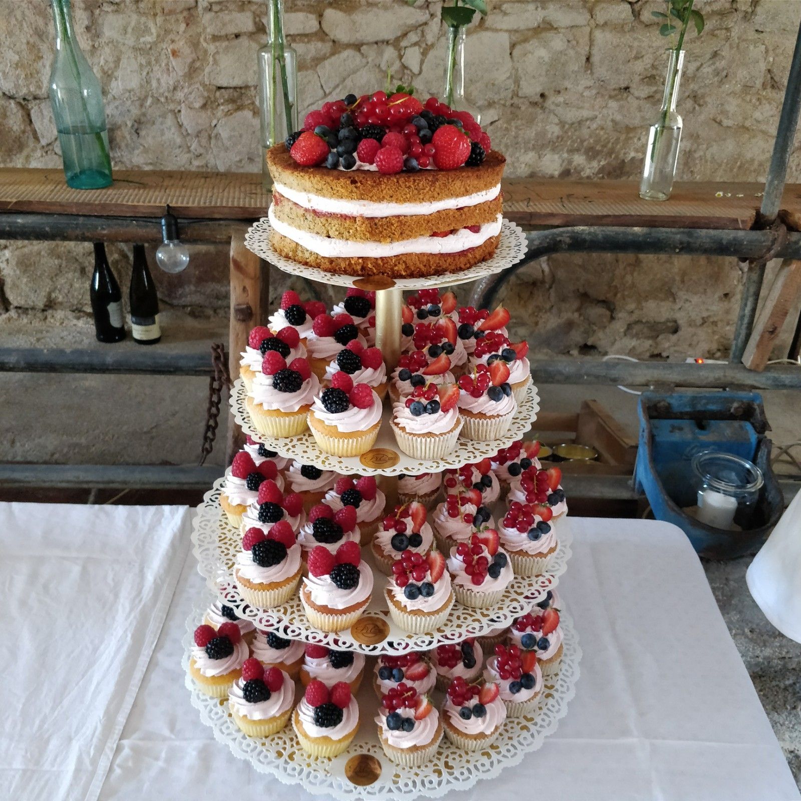 Meztelen torta