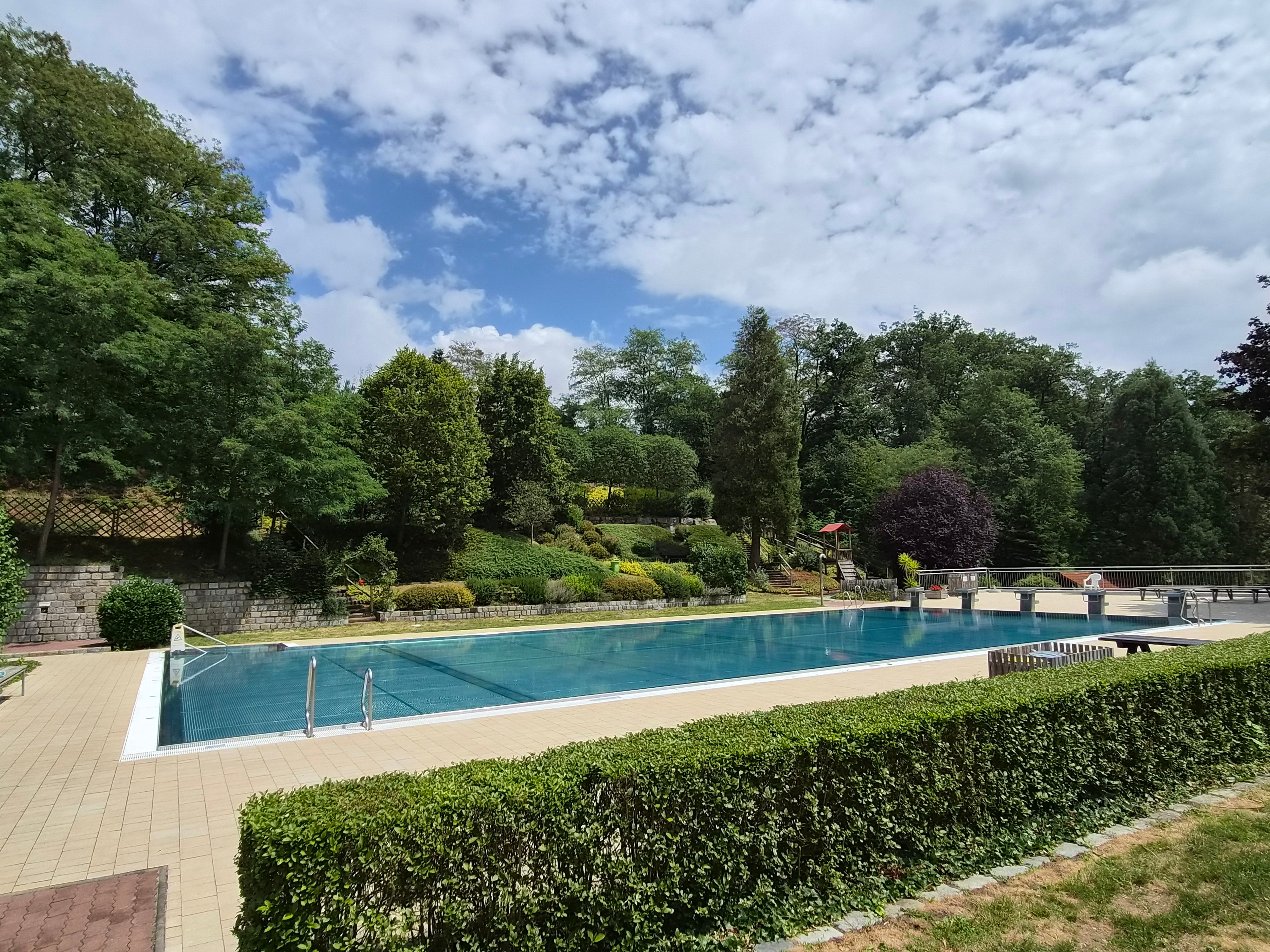Wölblingi Waldbad uszoda