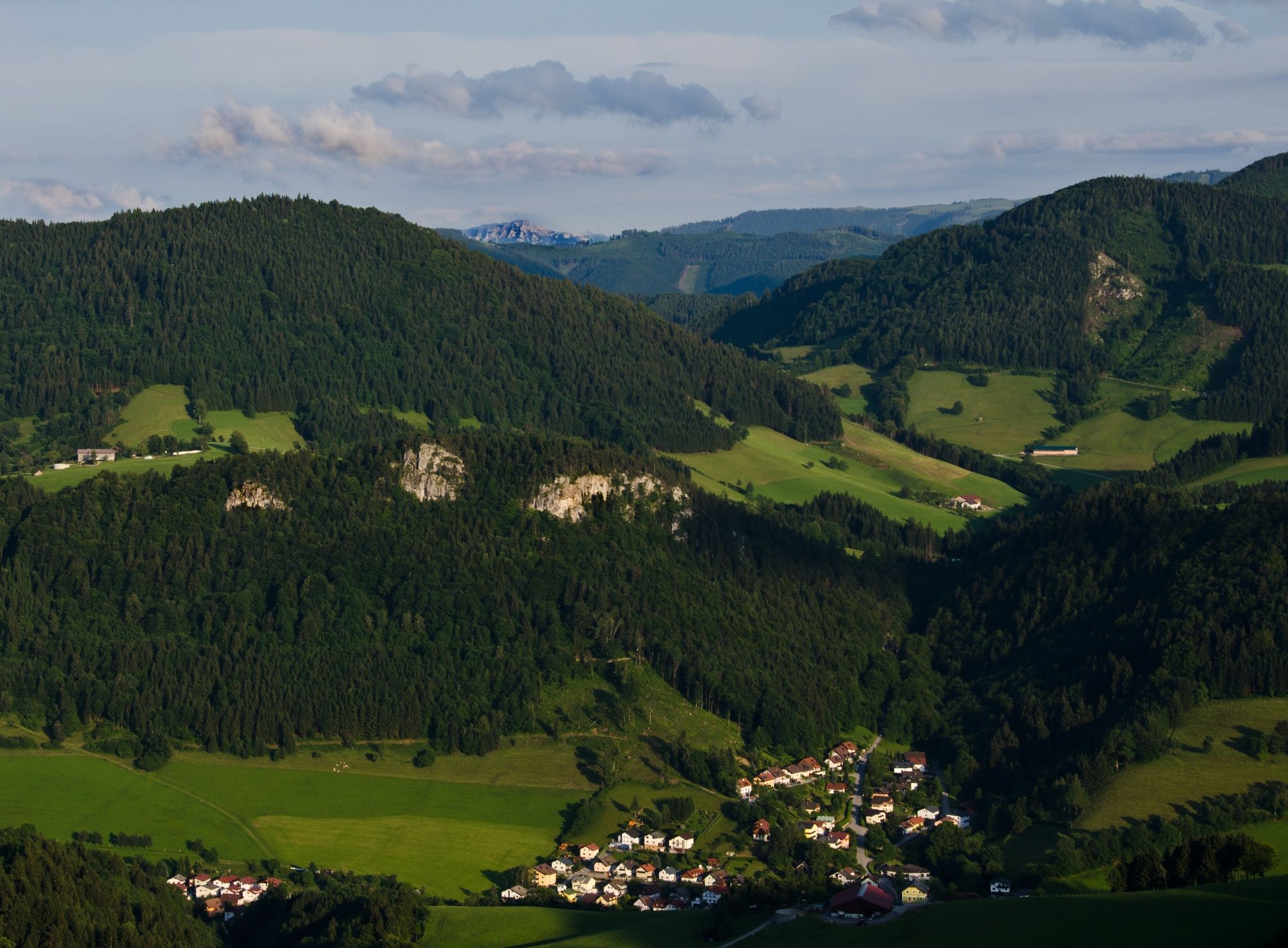 Kilátás a Falkensteinmauerről