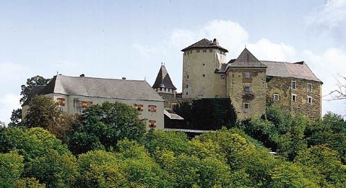Lockenhaus kastély