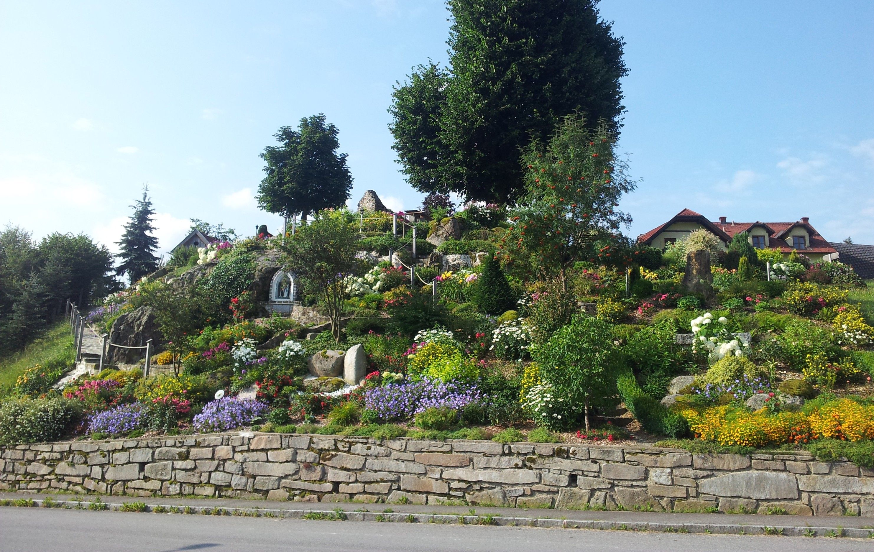TAPASZTALAT: Stone & Garden