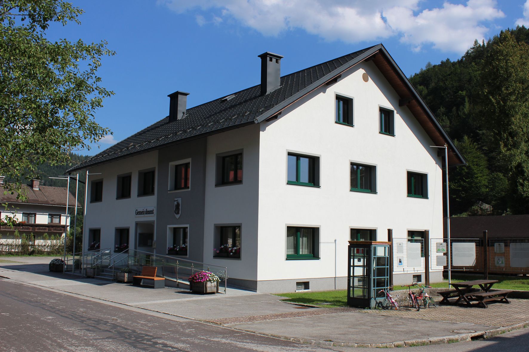 St. Georgen_Gemeindehaus_(c)_St. Georgen am Reith önkormányzata