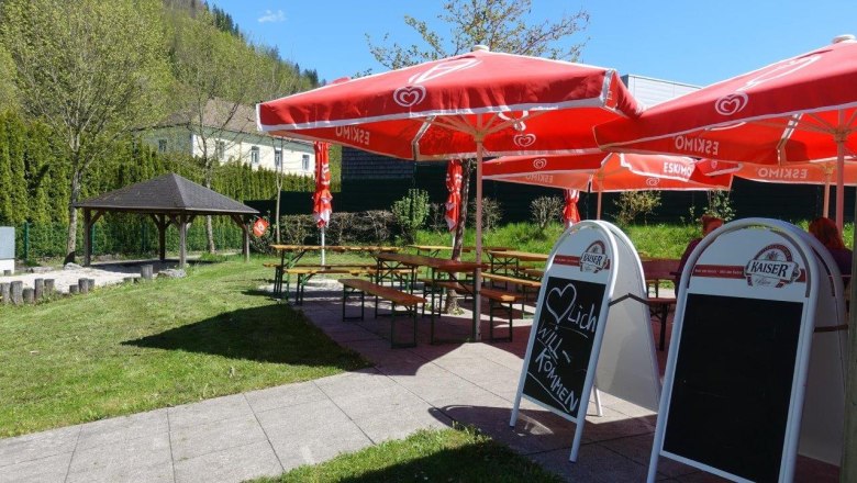 &Aacute;rny&eacute;kos helyek a park kunyh&oacute; k&ouml;r&uuml;l, &copy; Familie Blieweis