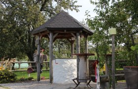 Eck/Weinburg cider fountain, &copy; Gemeinde Weinburg