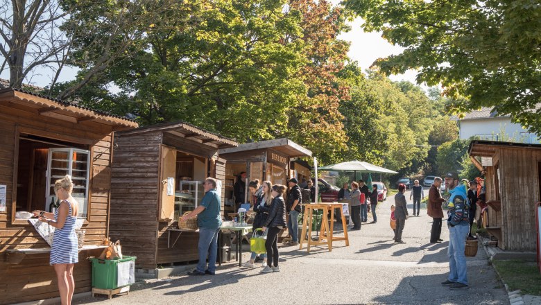 Farmers' market Gro&szlig;ru&szlig;bach, &copy; Leader-Region Weinviertel / Lahofer