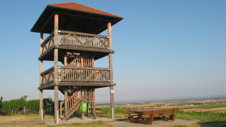 Engabrunn lookout point, &copy; icb