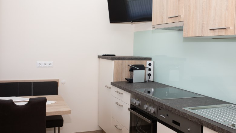 Fully equipped kitchen with TV and WLAN, © Familie Schwalm