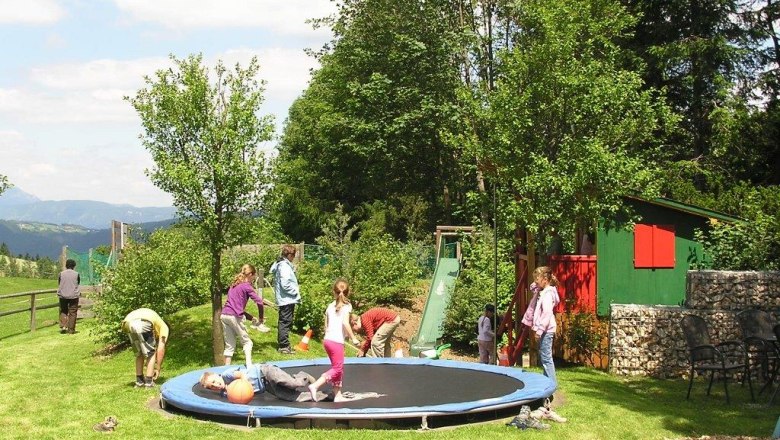 Ugrálóvár az Alpokban, © Ofnerhof