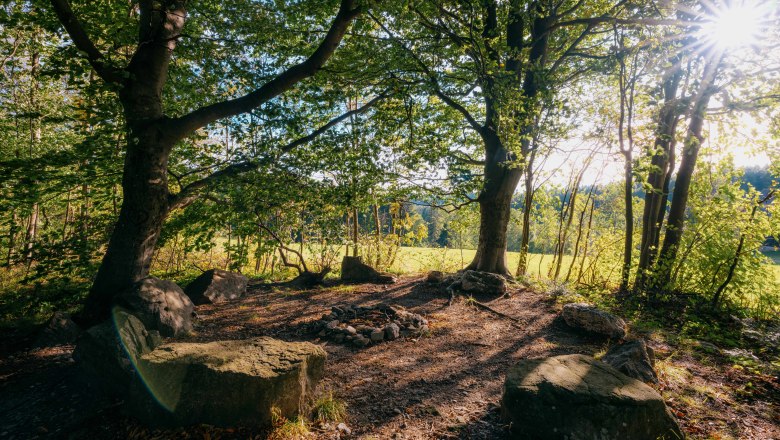 Krumbach stone circle, © Wiener Alpen/Roman Königshofer Photography