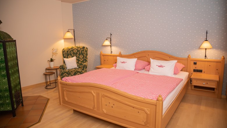 Perbersdorfer wine tavern & hotel, © Perbersdorfer Heuriger & Hotel