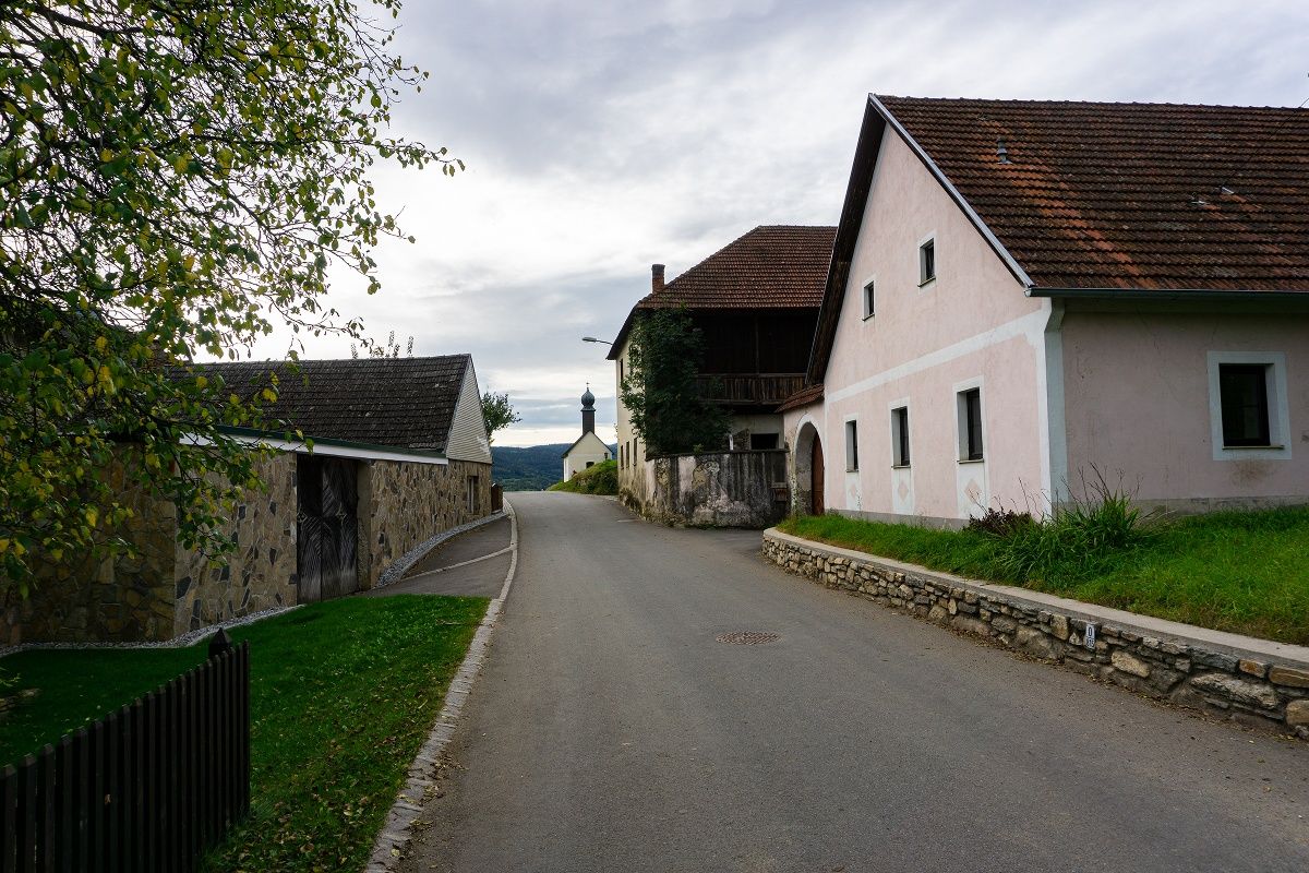 A művész kápolnája és motívuma