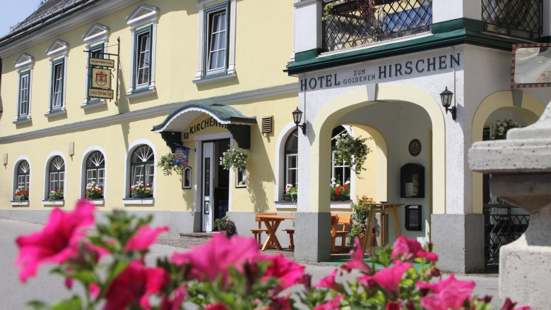 Hotel zum Goldenen Hirschen ny&aacute;ron, &copy; Hotel zum Goldenen Hirschen