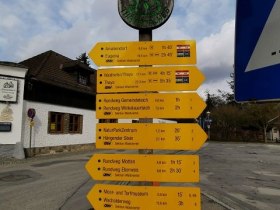 Busbahnhof, &copy; Thomas Diesner