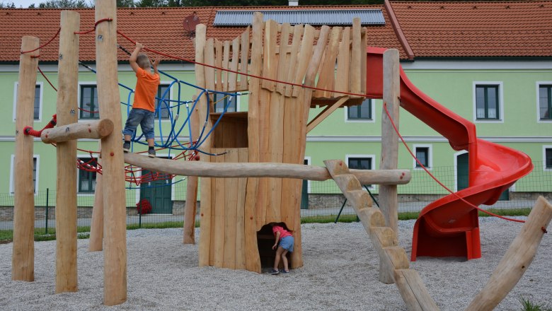 Etzen playground, &copy; Stadtgemeinde Gro&szlig; Gerungs
