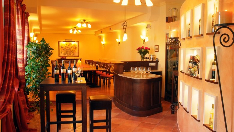 Tasting room, &copy; Seymann