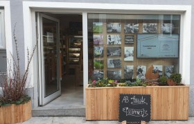 Hoher Markt farm store, &copy; Bauernladen Hoher Markt