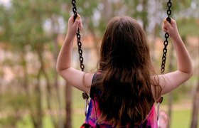 Schaukel_(c)pixabay, &copy; pixabay