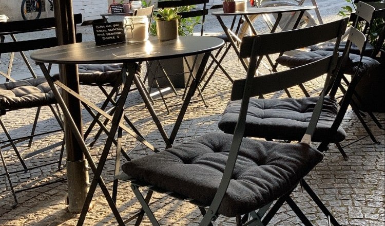 Upper country road, &copy; B&auml;ckerei Sabathiel