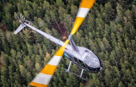 Robinson R44, &copy; Heli Austria Flight Academy