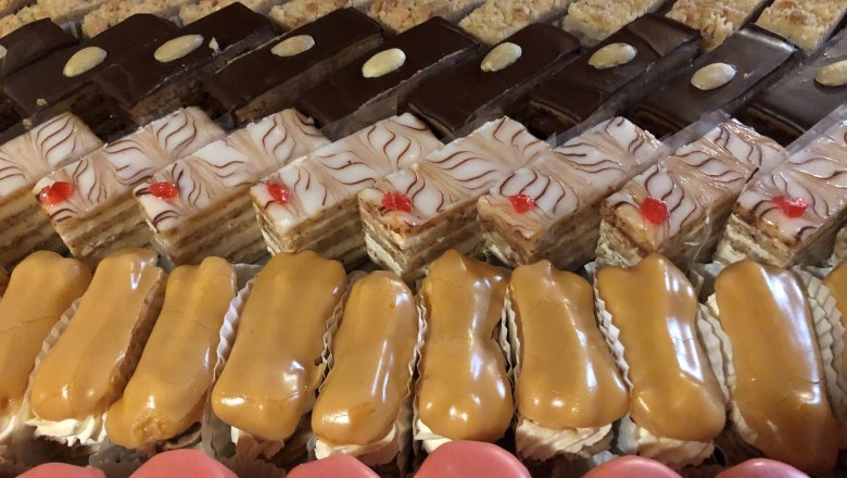 The offer on the market, &copy; Konditorei Kernstock