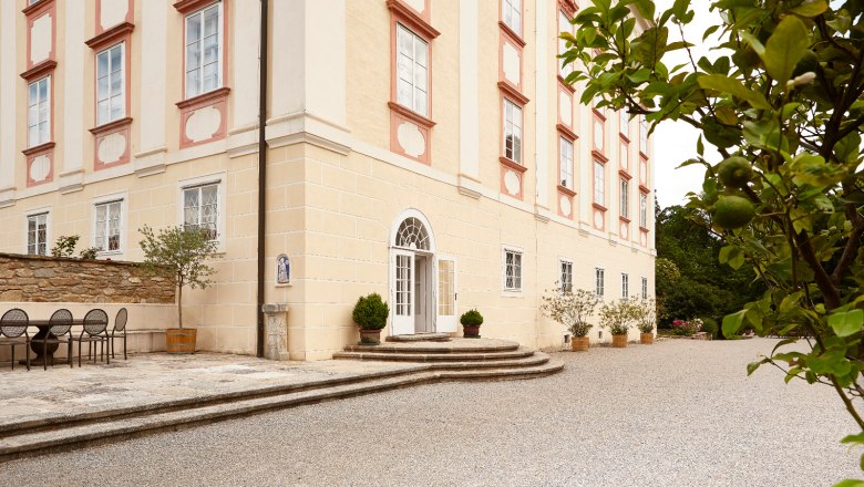 Horn kast&eacute;ly, &copy; lichtstark.com