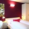 Double room, &copy; College Garden Hotel