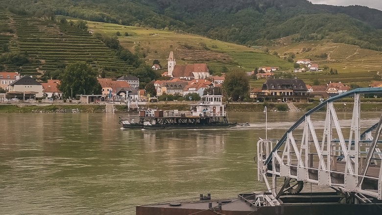 Spitz-Arnsdorf ferry, © Niederösterreich Werbung, Michal Petrů