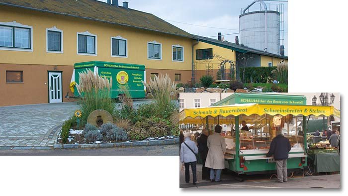 at-home-and-at-the-market, &copy; Schalhas-Koglm&uuml;hle