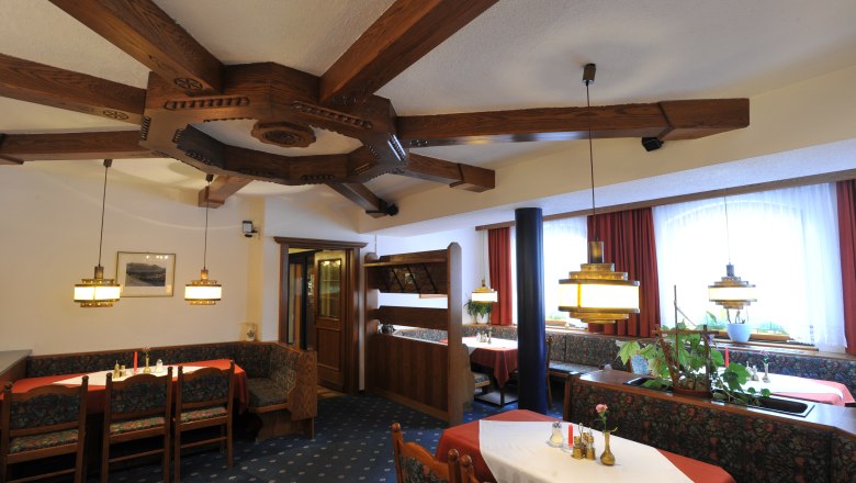 Breakfast room, &copy; Tibor Borgyos