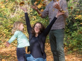 Wandern im Herbst, &copy; Jarmer Margarete