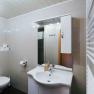 Bathroom in the Erpfi vacation apartment, &copy; Biohof Hammerschmidt
