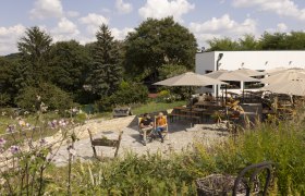 Winter wine tavern, &copy; Weinviertel Tourismus GmbH / Schwarz-K&ouml;nig