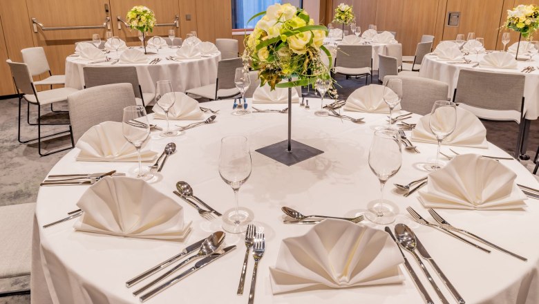 terített asztalokat, © Hilton Garden Inn Wiener Neustadt