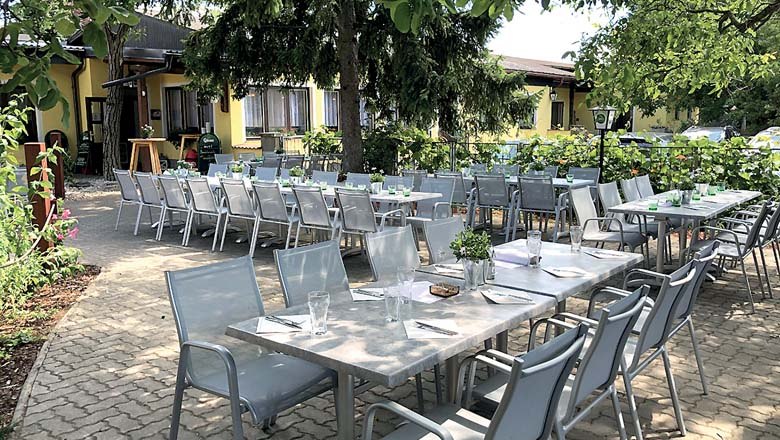 Gasthaus am Langen Weg, &copy; Gabriela Paulovova