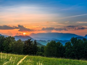 Kapelle Rams mit Raxblick, &copy; Wiener Alpen in Nieder&ouml;sterreich