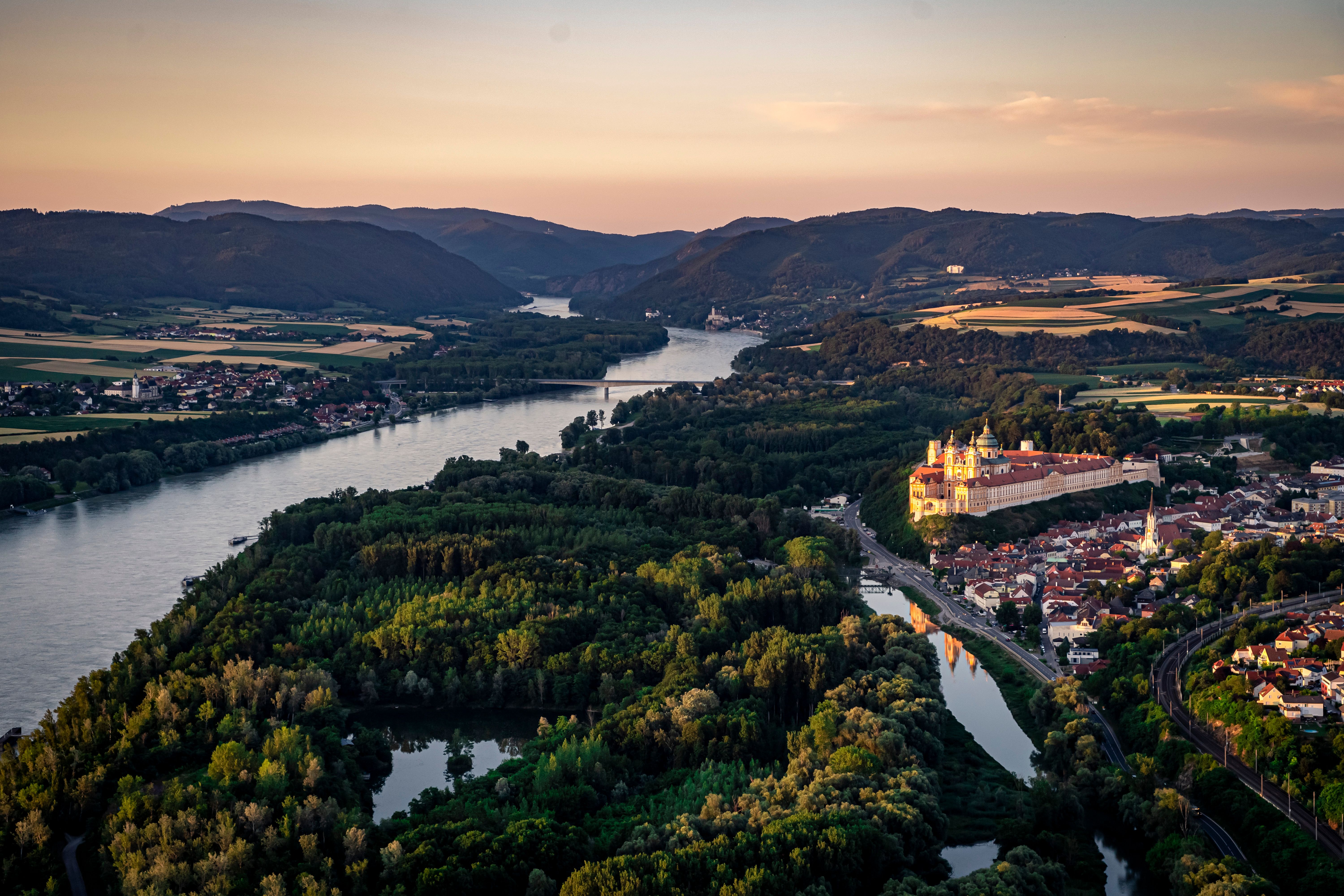 A kép illusztráció